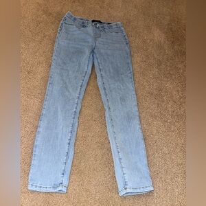 Judy Blue Light Wash skinny Leg Jeans